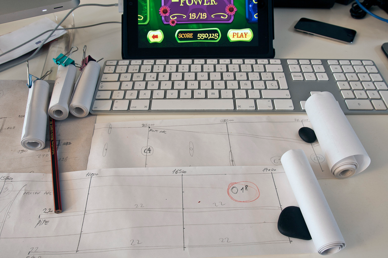 Illustration for article titled All of This Paper Forms the Blueprint For One Video Game